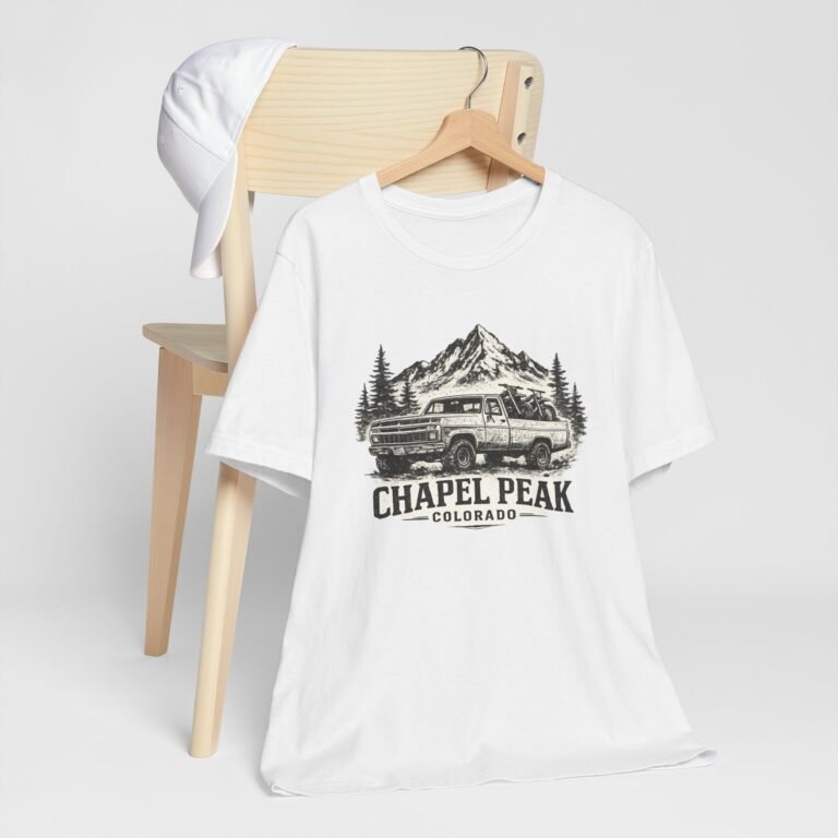 Chapel Peak Colorado Vintage Truck Mountain T-Shirt